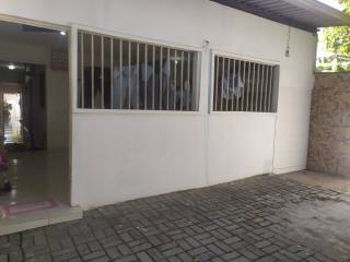 Casa a venda em Atalaia: pra quem quer descansar.