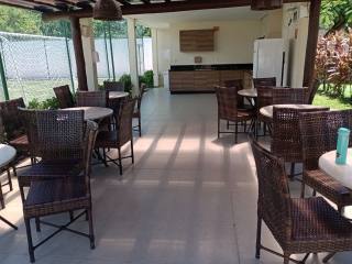 Casa de Condomínio Para Vender Catu de Abrantes em Camaçari