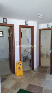 Espetacular Apto 3 Suítes, na Praia do Forte, frente mar e pé na areia