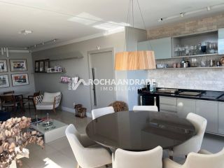 Apartamento Para Vender com 3 quartos 3 suítes no bairro Jardim Apipema em Salvador