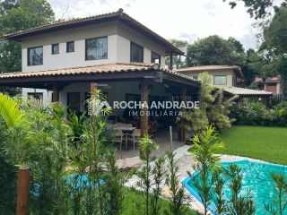 Cond. Alto da constância em Praia do Forte, Casa 4 suítes, piscina, 3 garagens e academia