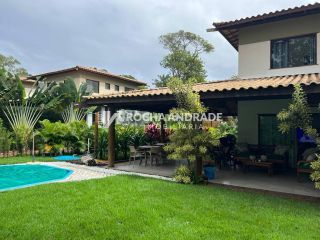 Cond. Alto da constância em Praia do Forte, Casa 4 suítes, piscina, 3 garagens e academia