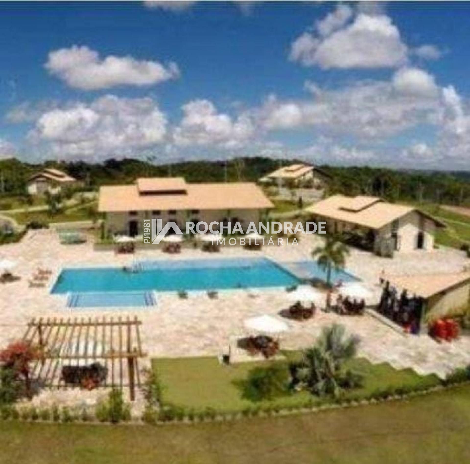 Venda de lote no Condomínio Fazenda Real, 900m2.