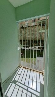 Ótimo Apartamento 2/4, Varanda, Térreo, na Aliomar Baleeiro