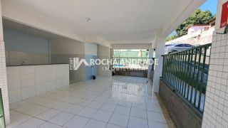 Ótimo Apartamento 2/4, Varanda, Térreo, na Aliomar Baleeiro