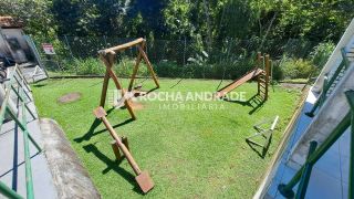 Ótimo Apartamento 2/4, Varanda, Térreo, na Aliomar Baleeiro