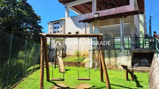 Ótimo Apartamento 2/4, Varanda, Térreo, na Aliomar Baleeiro