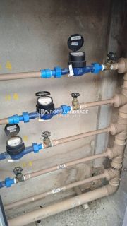 Ótimo Apartamento 2/4, Varanda, Térreo, na Aliomar Baleeiro