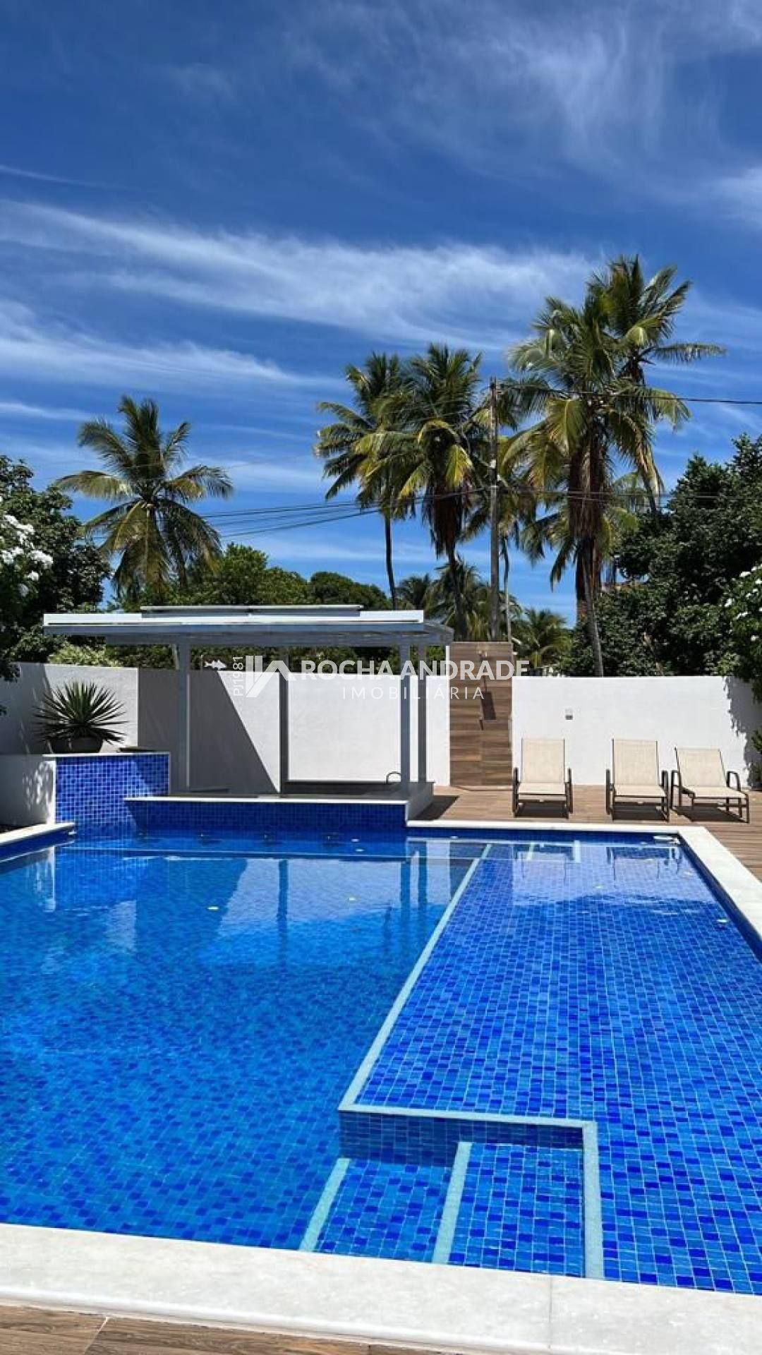 Casa de Condomínio Para Vender com 6 quartos 6 suítes no bairro Guarajuba em Camaçari