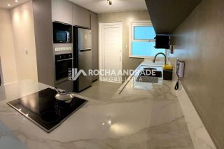 Casa de Condomínio Para Vender com 6 quartos 6 suítes no bairro Guarajuba em Camaçari