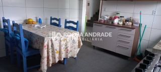 Casa de Condomínio Para Vender com 5 quartos 3 suítes no bairro Vila de Abrantes em Camaçari