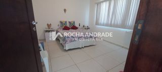 Casa de Condomínio Para Vender com 5 quartos 3 suítes no bairro Vila de Abrantes em Camaçari