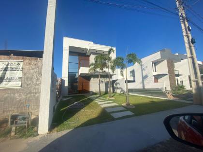 Casa 4/4 em Catu de Abrantes