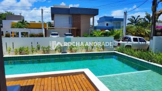 Casa de Condomínio Para Vender com 6 suítes em Guarajuba.