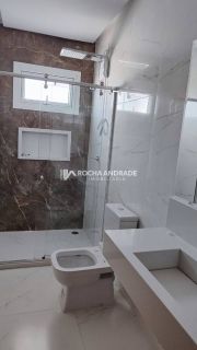 Casa de Condomínio Para Vender com 6 suítes em Guarajuba.