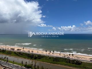 Apartamento Para Vender com 3 quartos 3 suítes no bairro Jaguaribe em Salvador frente mar
