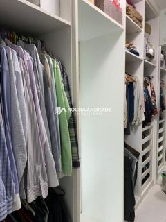 Casa de Condomínio Para Vender com 4 quartos 4 suítes no bairro Abrantes em Camaçari