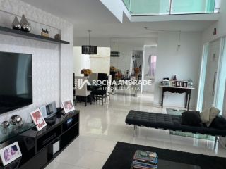 Casa de Condomínio Para Vender com 4 quartos 4 suítes no bairro Abrantes em Camaçari