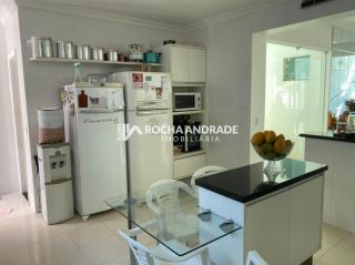 Casa de Condomínio Para Vender com 4 quartos 4 suítes no bairro Abrantes em Camaçari