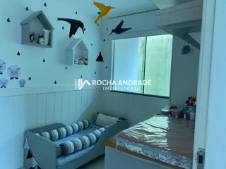 Casa de Condomínio Para Vender com 4 quartos 4 suítes no bairro Abrantes em Camaçari