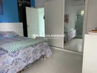 Casa de Condomínio Para Vender com 4 quartos 4 suítes no bairro Abrantes em Camaçari