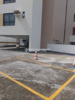 Sala Comercial Para Vender no bairro Garibaldi em Salvador