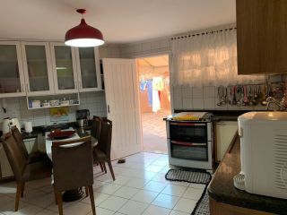 Casa 4/4 com suite em Villas do Atlântico