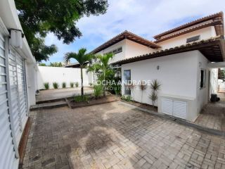 Casa com 4 Quartos/ 4 suítes em Vilas do Atlântico