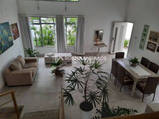 Casa com 4 Quartos/ 4 suítes em Vilas do Atlântico