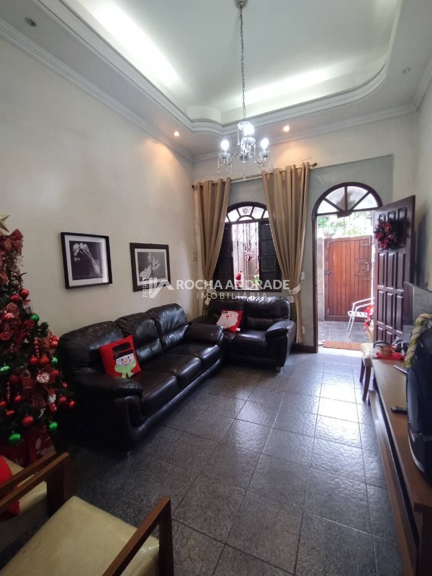 Casa Para Vender com 3 quartos no bairro Federação em Salvador