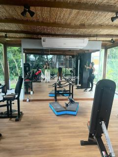 Casa de Condomínio Praia do Forte à venda com 3/4 e 2 suítes