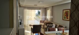 Casa Para Vender com 4 quartos 3 suítes no bairro Ipitanga em Lauro De Freitas