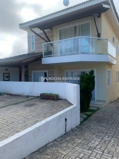 Casa Para Vender com 4 quartos 3 suítes no bairro Ipitanga em Lauro De Freitas