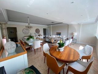 Apartamento Para Vender com 4 quartos 1 suíte no bairro Campo Grande em Salvador