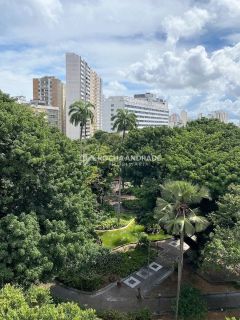 Apartamento Para Vender com 4 quartos 1 suíte no bairro Campo Grande em Salvador