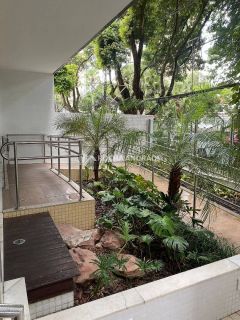 Apartamento Para Vender com 4 quartos 1 suíte no bairro Campo Grande em Salvador