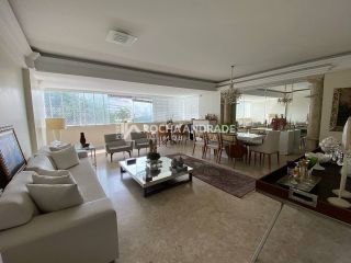 Apartamento Para Vender com 4 quartos 1 suíte no bairro Campo Grande em Salvador