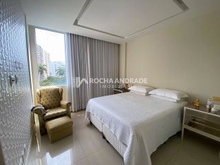 Apartamento Para Vender com 4 quartos 1 suíte no bairro Campo Grande em Salvador
