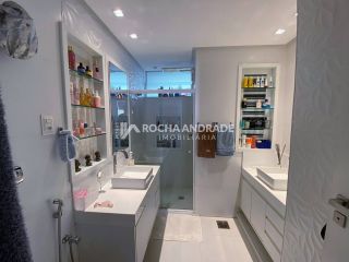 Apartamento Para Vender com 4 quartos 1 suíte no bairro Campo Grande em Salvador