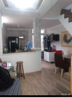 Casa  com 3 quartos com 2 pavimentos em Santo Antônio Além do Carmo