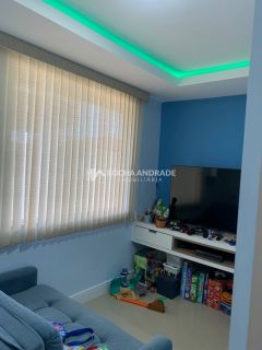 Casa Para Vender com 4 quartos 1 suítes no bairro Centro em Lauro De Freitas