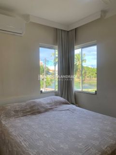 Casa Para Vender com 4 quartos 1 suítes no bairro Centro em Lauro De Freitas