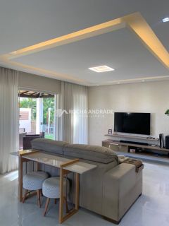 Casa Para Vender com 4 quartos 1 suítes no bairro Centro em Lauro De Freitas