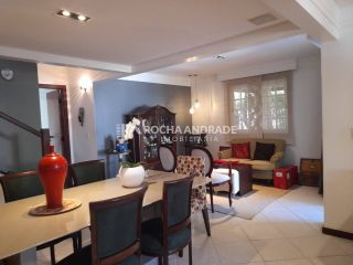 Casa de Condomínio Para Vender com 4 quartos 2 suítes no bairro Itapuã em Salvador