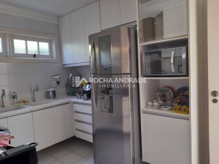 Casa de Condomínio Para Vender com 4 quartos 2 suítes no bairro Itapuã em Salvador