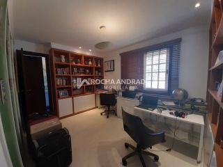 Casa de Condomínio Para Vender com 4 quartos 2 suítes no bairro Itapuã em Salvador