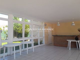 Casa de Condomínio Para Vender com 4 quartos 2 suítes no bairro Itapuã em Salvador