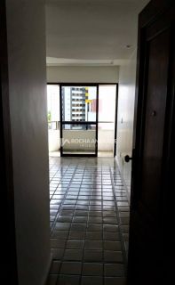 Apartamento 2/4 sendo 1 suíte, Varanda, Vaga de garagem - Cidade Jardim