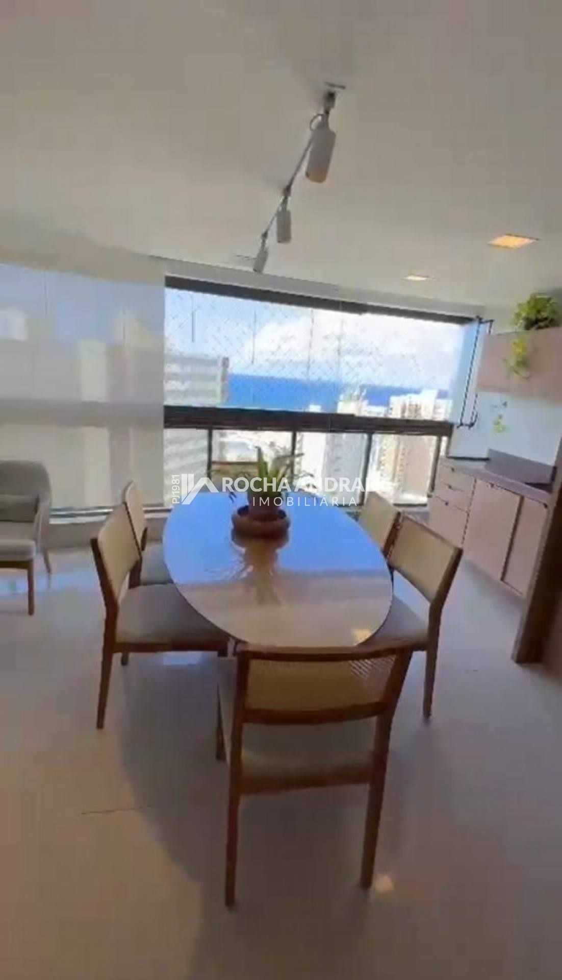 Excelente Apto. vista mar em Armação, 4/4, 3 suítes, 4 vagas de garagens,147m2, R$ 1.450.000,00
