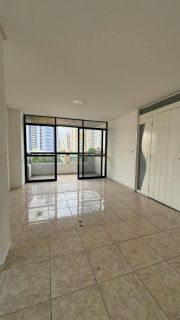 Apartamento no 1º andar do Edifício Santa Ana